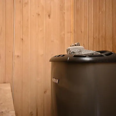Sulevi With Sauna And Terrace Appartamento Reval